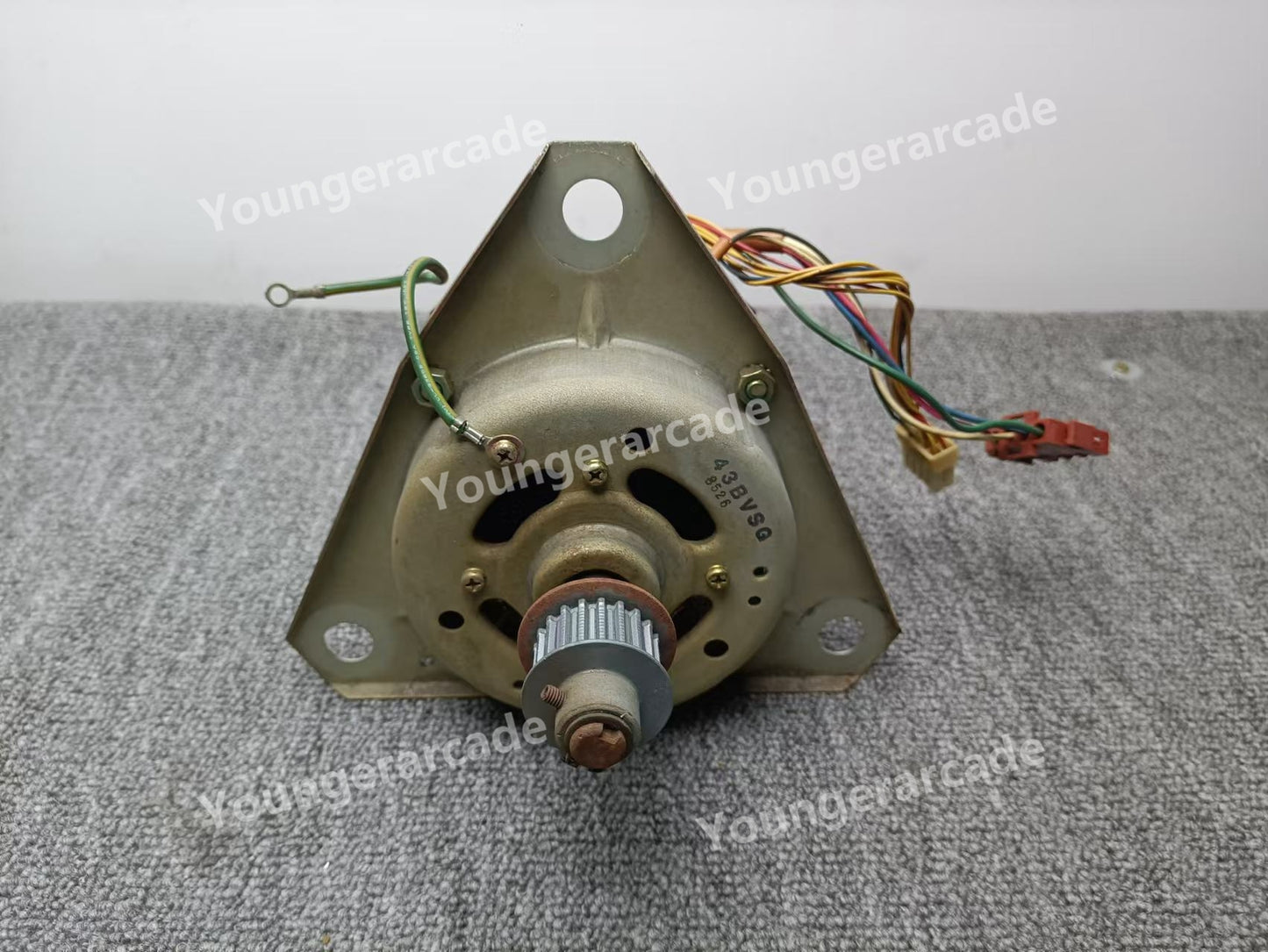 Used Sega Chihiro Outrun 2 SP Control Panel Steering Motor Shaft