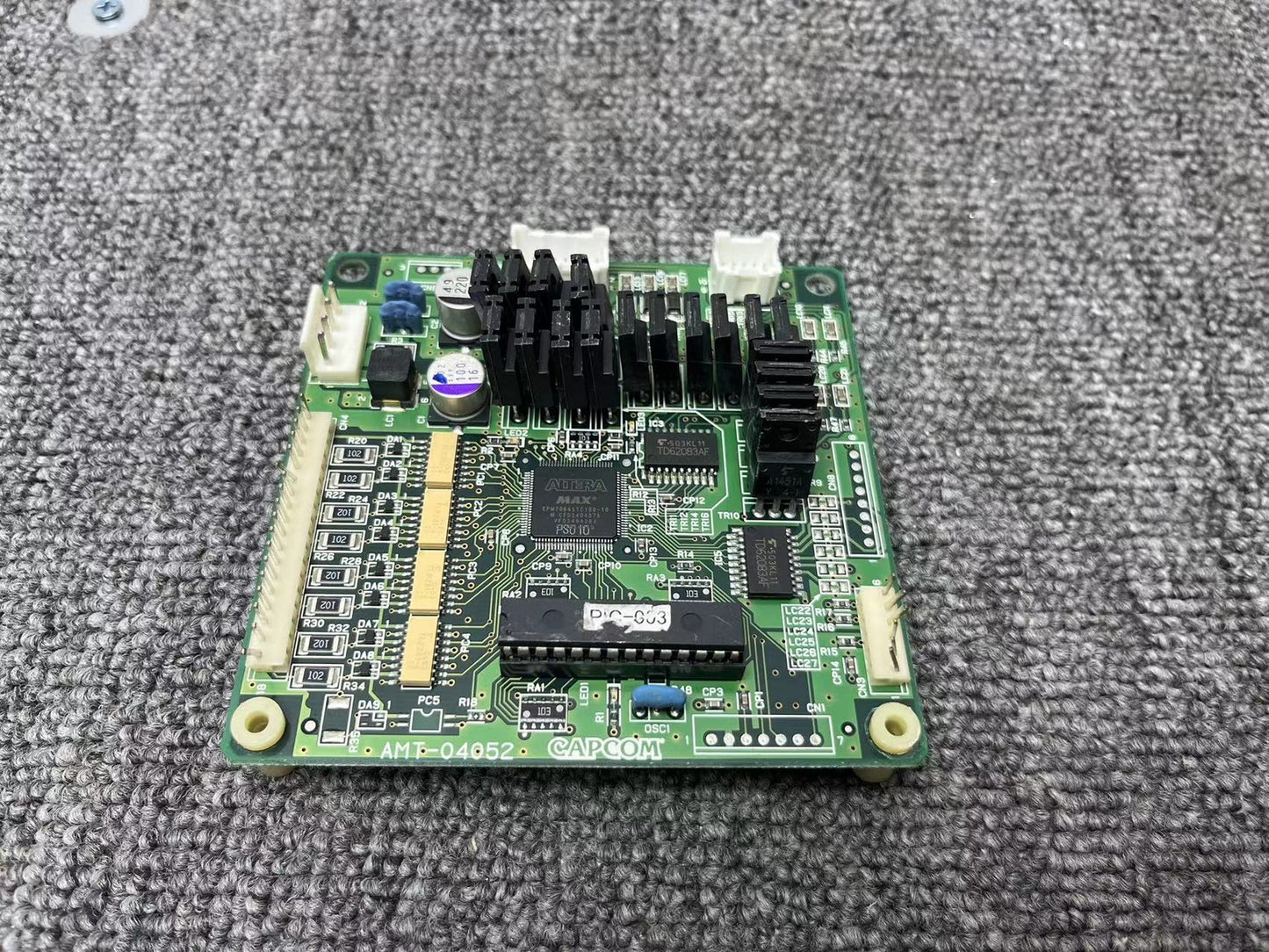 Used Capcom AMT-04052 Arcade Game PCB Board Tested Working