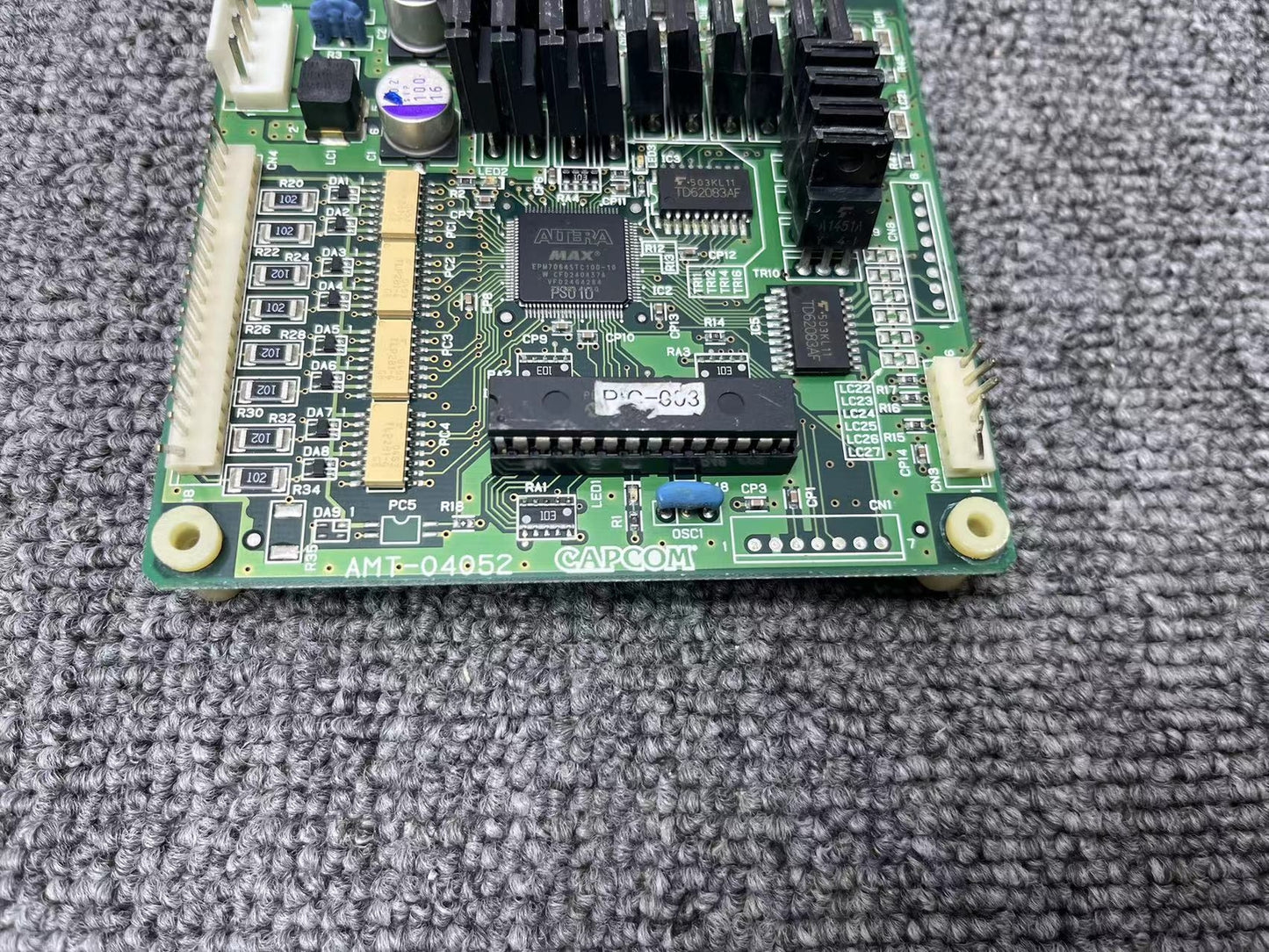 Used Capcom AMT-04052 Arcade Game PCB Board Tested Working