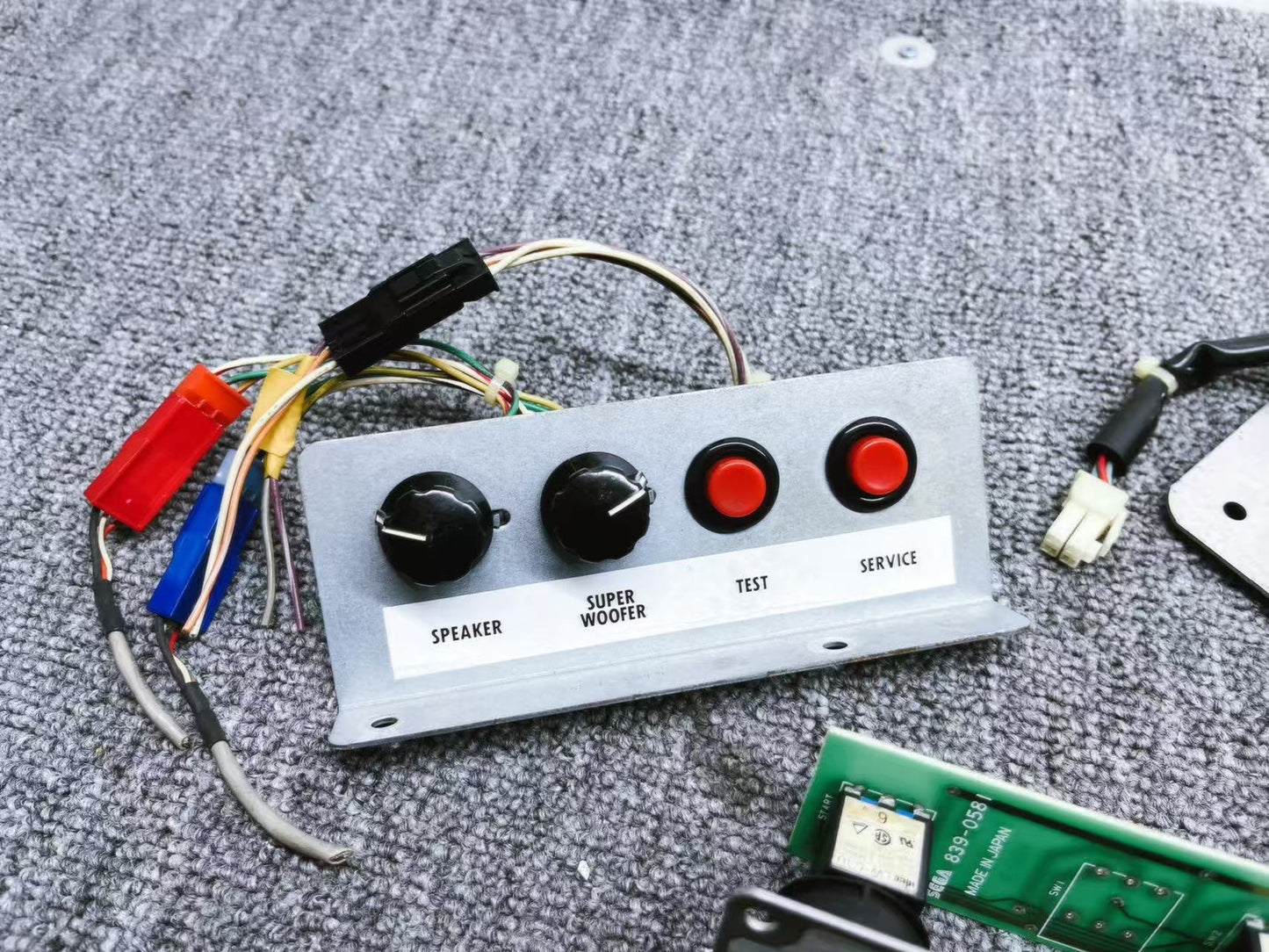 Used sega naomi 18 Wheeler arcade game component tested working