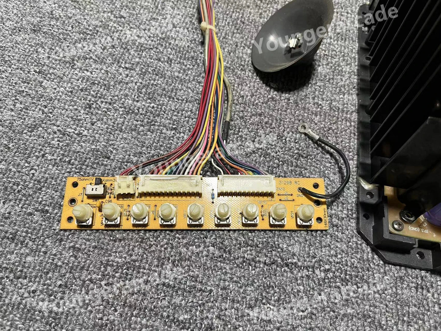 Wei Ya CRT Chassis C3129DF-72 Arcade Game Cabinet Machine Part Tested Working