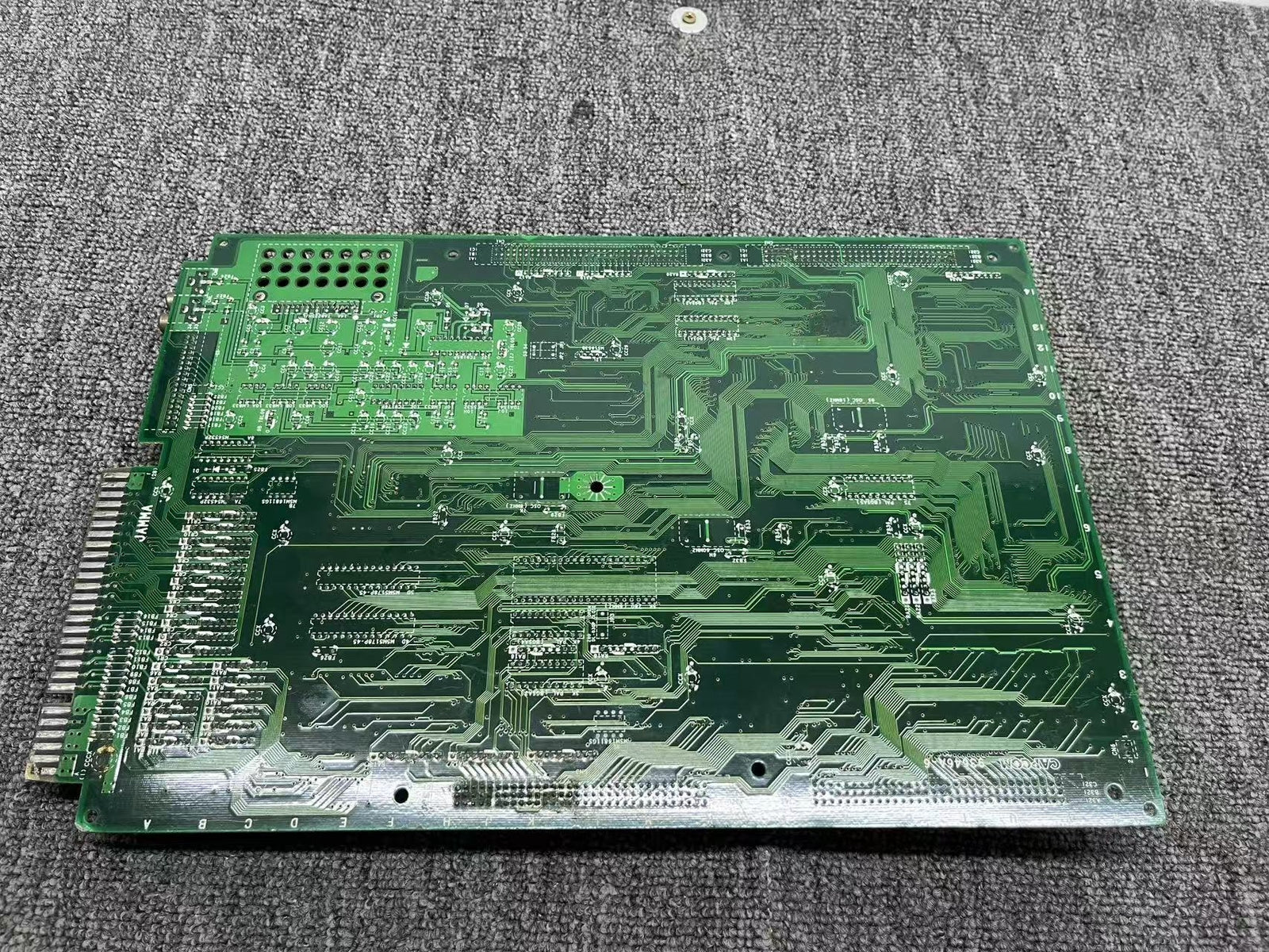 Used Capcom CPS2 93646A-6 Board Arcade Game PCB Not Working