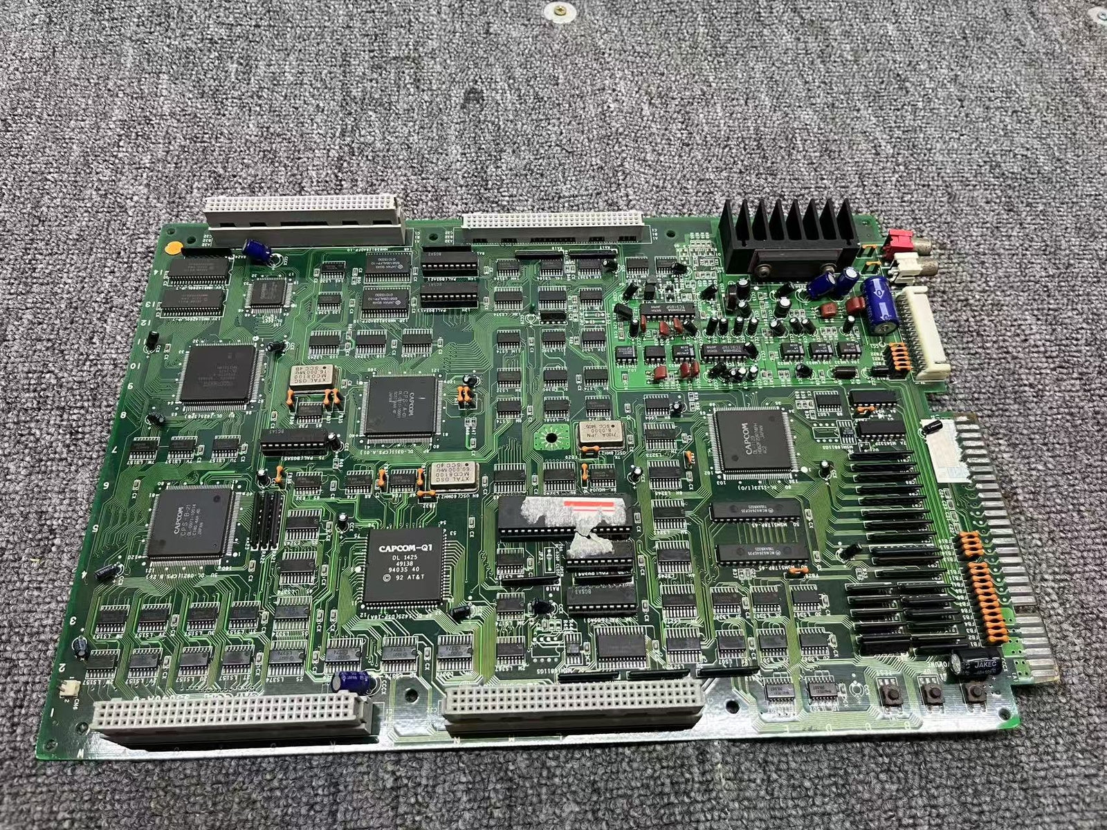 Used Capcom CPS2 93646A-6 Board Arcade Game PCB Not Working